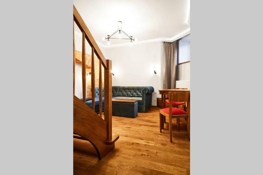 קרקוב Househost Apartment Ii: Studencka Street מראה חיצוני תמונה
